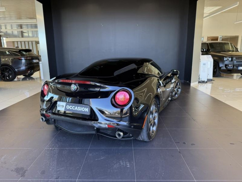 Alfa Romeo 4c 1750 Tbi 240ch Standard Edition Tct - Visuel #3