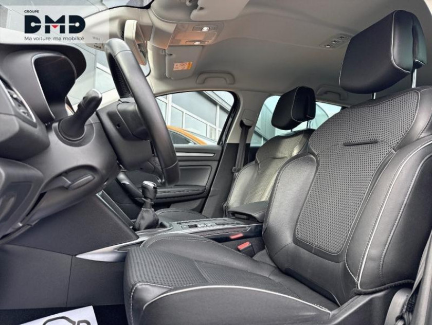 Renault Megane Estate 1.2 Tce 130ch Energy Intens - Visuel #9