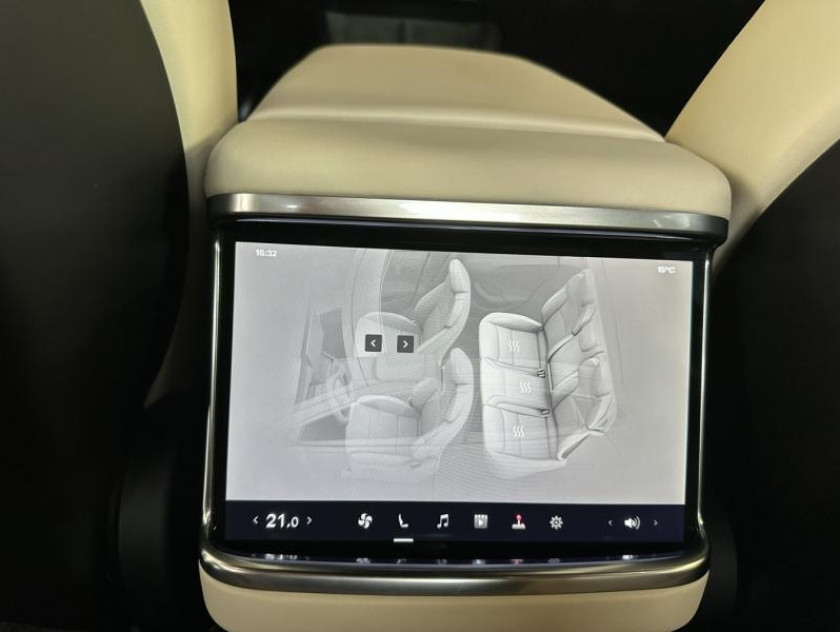 Tesla Model S Tri-motor Plaid - Visuel #15