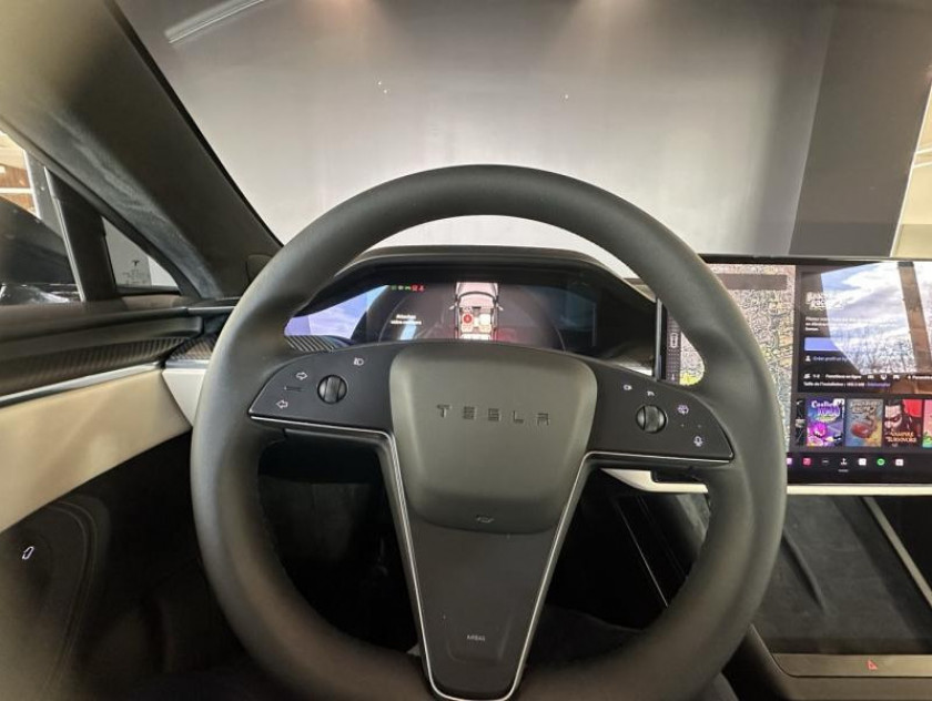 Tesla Model S Tri-motor Plaid - Visuel #14