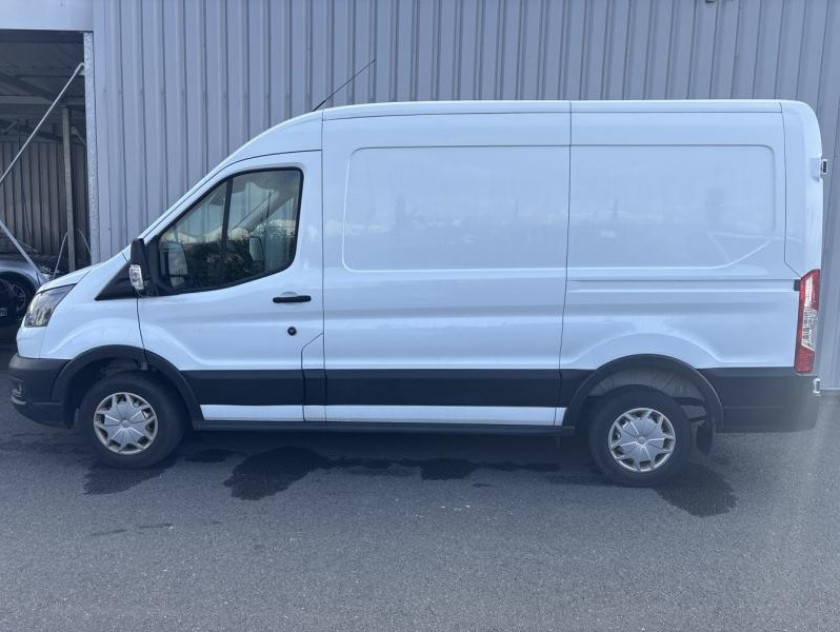 Ford Transit 2t Fg T310 L2h2 2.0 Ecoblue 130ch S&s Trend Business - Visuel #2