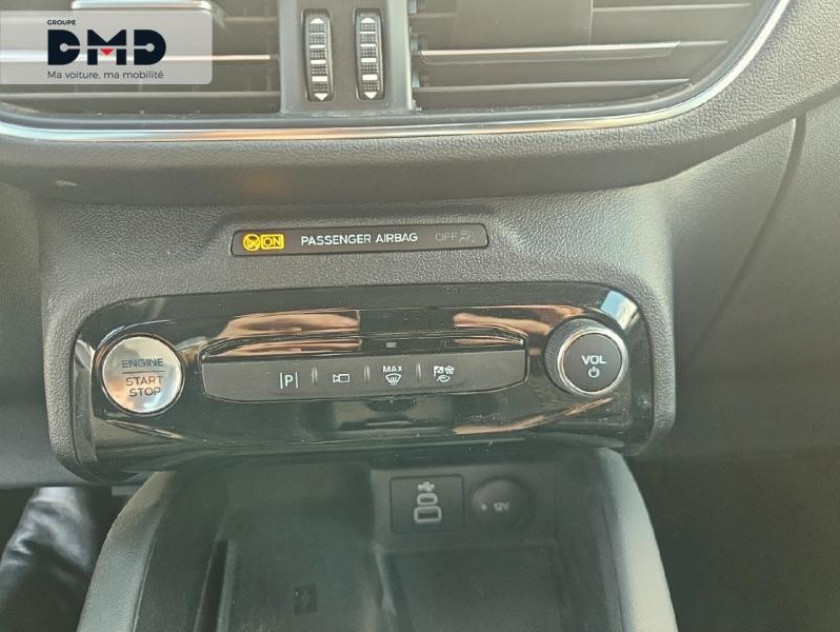 Ford Kuga 2.5 Duratec 180ch Hybrid Flexifuel E85 Titanium Business Powershift - Visuel #17