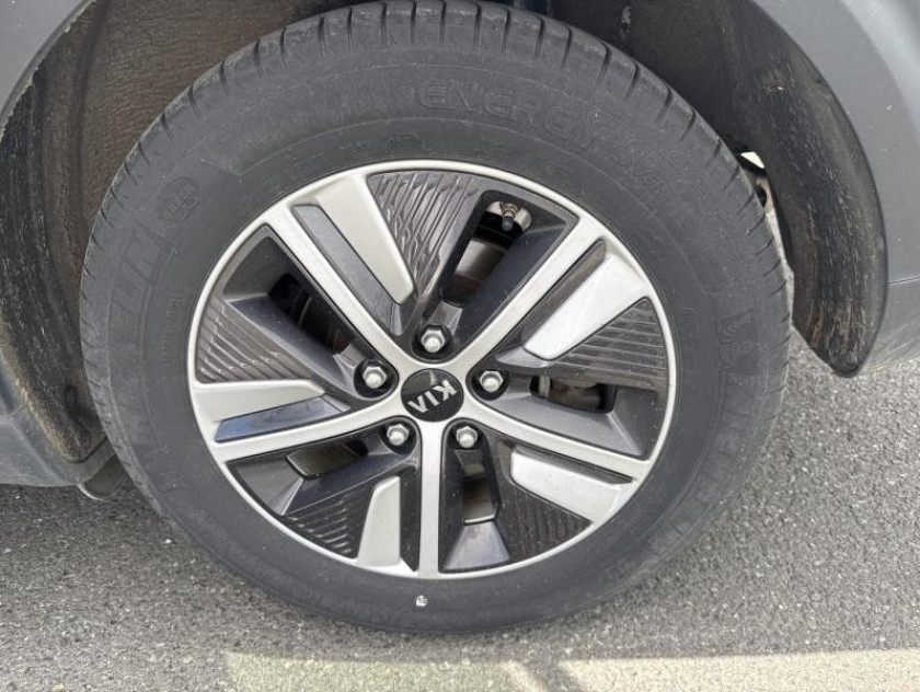 Kia Niro 1.6 Gdi 105ch Isg + électrique 43.5ch Motion Dct6 - Visuel #14