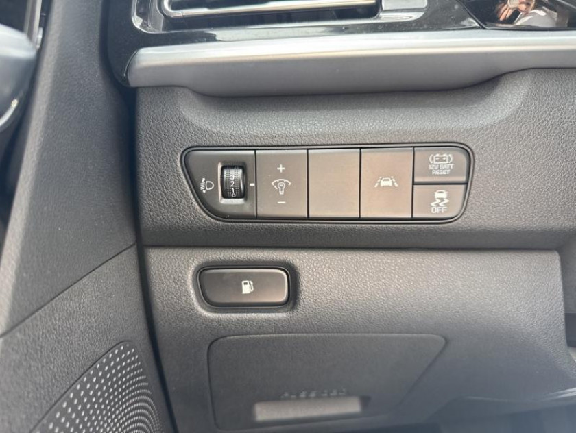 Kia Niro 1.6 Gdi 105ch Isg + électrique 43.5ch Motion Dct6 - Visuel #17