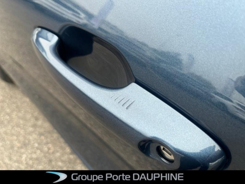 Ford Kuga 2.5 Duratec 190ch Fhev E85 St-line X Bva - Visuel #6