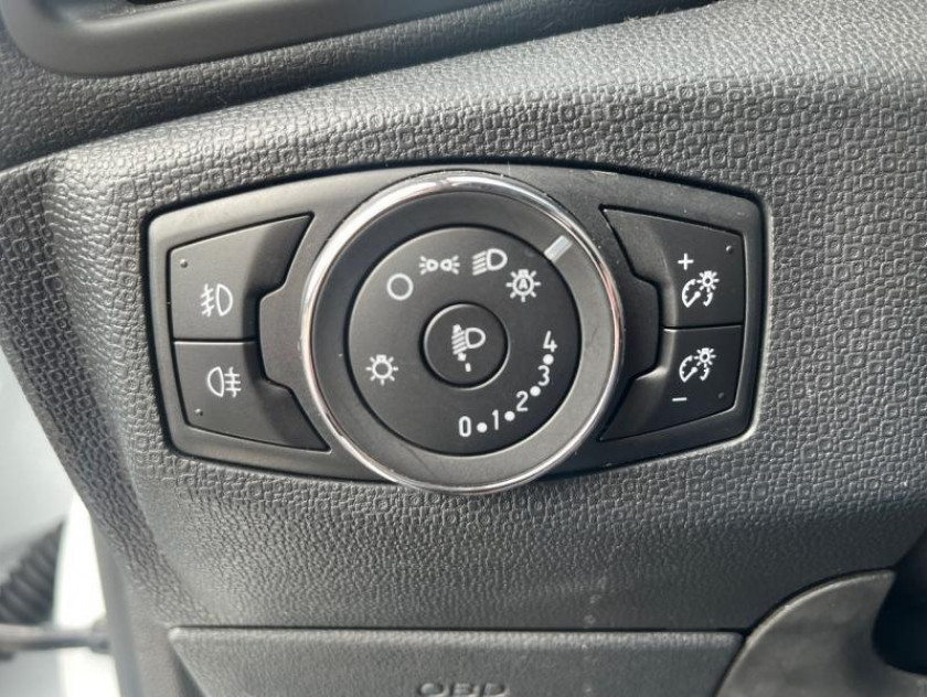 Ford Ecosport 1.0 Ecoboost 125ch St-line Euro6.2 - Visuel #12