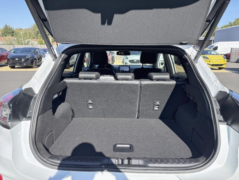 Ford Puma 1.0 Ecoboost 125ch Mhev St-line X - Visuel #13