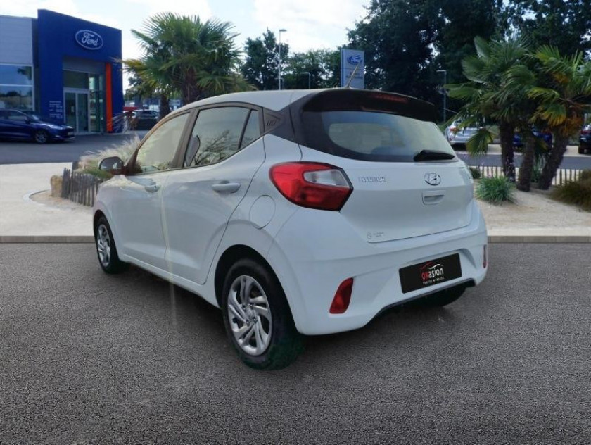 Hyundai I10 1.0 67ch Eco Intuitive Bvr - Visuel #2