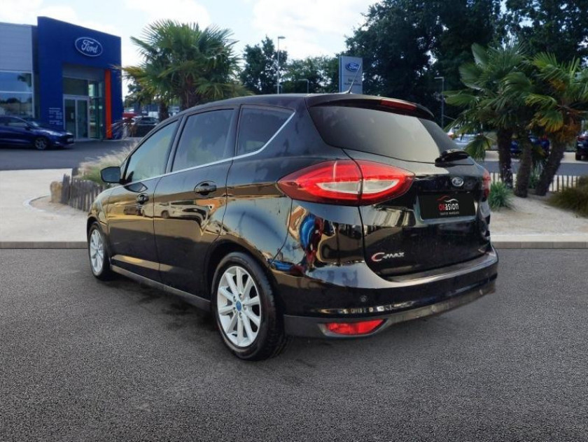 Ford C-max 1.0 Ecoboost 125ch Stop&start Titanium Euro6.2 - Visuel #2