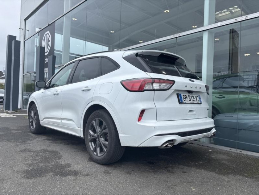 Ford Kuga 2.5 Duratec 190ch Fhev E85 St-line Bva - Visuel #4