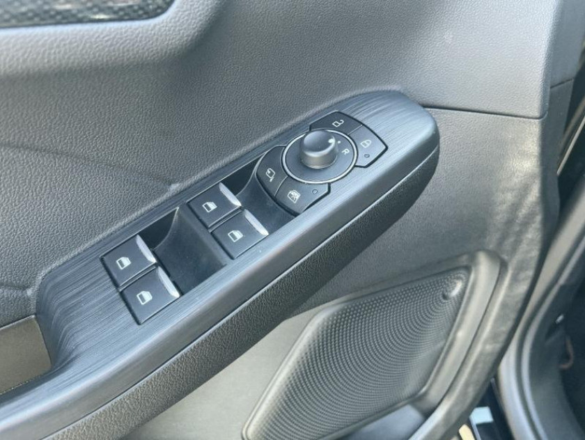 Ford Kuga 2.5 Duratec 190ch Fhev E85 St-line X Bva - Visuel #11
