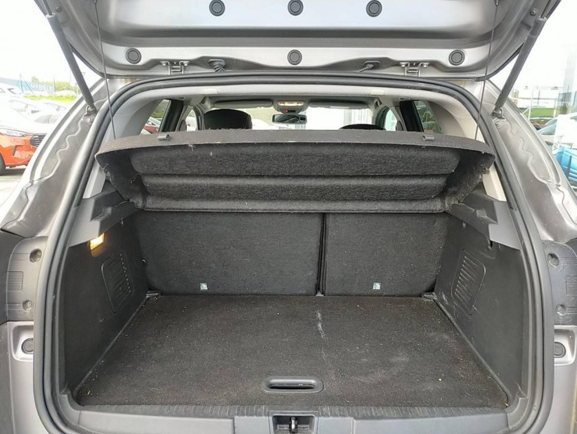 Renault Captur 1.5 Dci 90ch Stop&start Energy Intens Eco² Euro6 2016 - Visuel #11