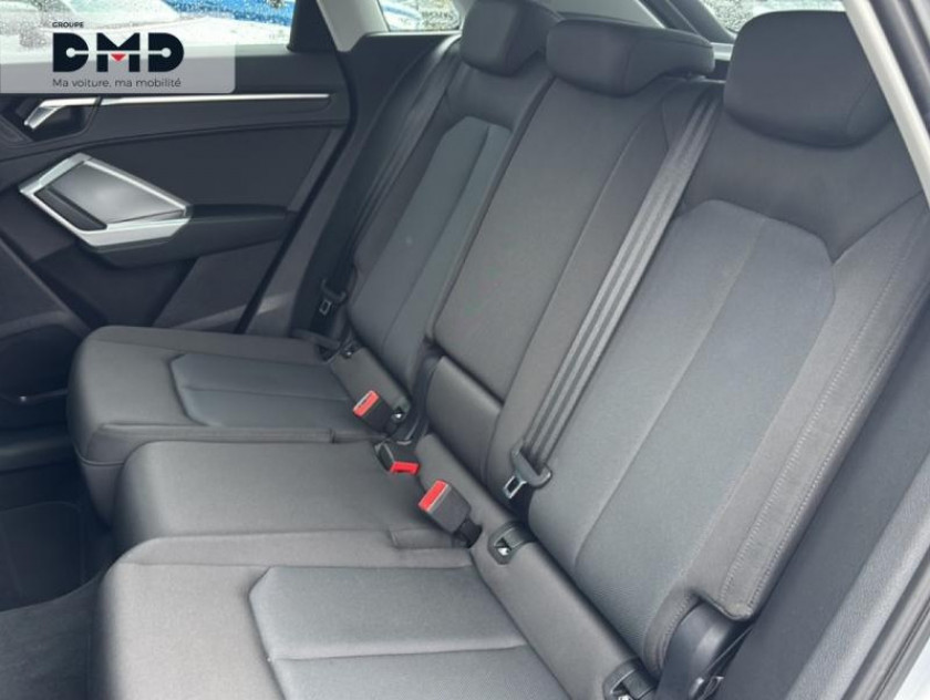 Audi Q3 35 Tdi 150ch Design S Tronic 7 - Visuel #10
