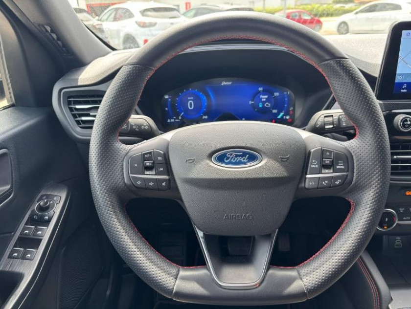 Ford Kuga 2.5 Duratec 190ch Fhev E85 St-line Bva - Visuel #10