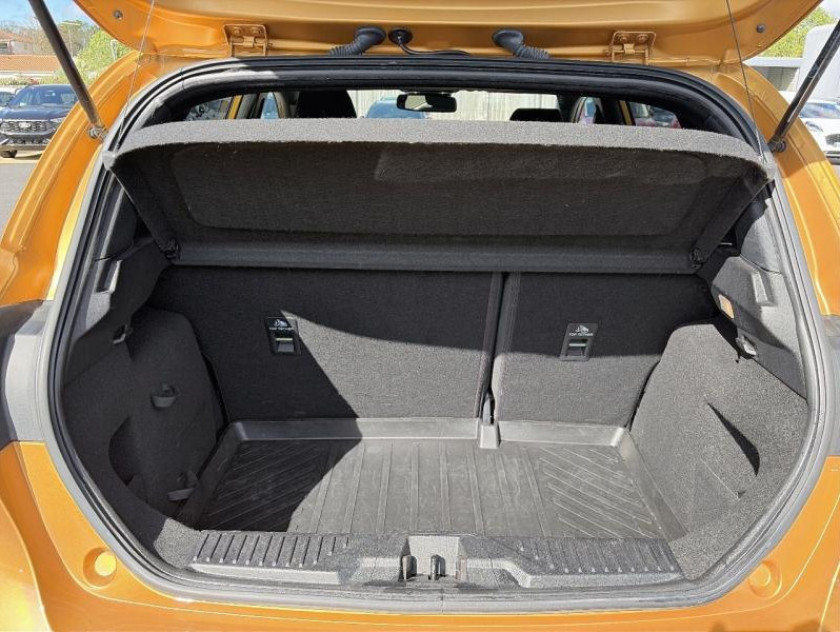 Ford Fiesta Active 1.0 Ecoboost 125ch S&s Pack Euro6.2 - Visuel #11