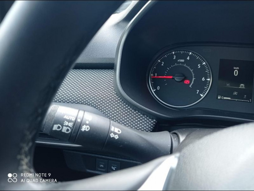 Dacia Sandero 1.0 Eco-g 100ch Stepway Confort - Visuel #12