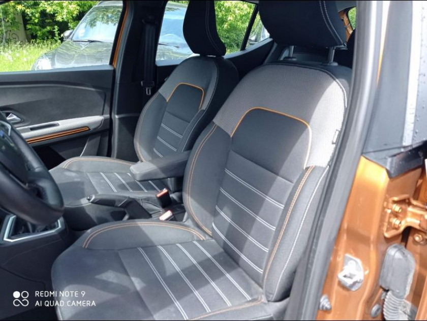 Dacia Sandero 1.0 Eco-g 100ch Stepway Confort - Visuel #16