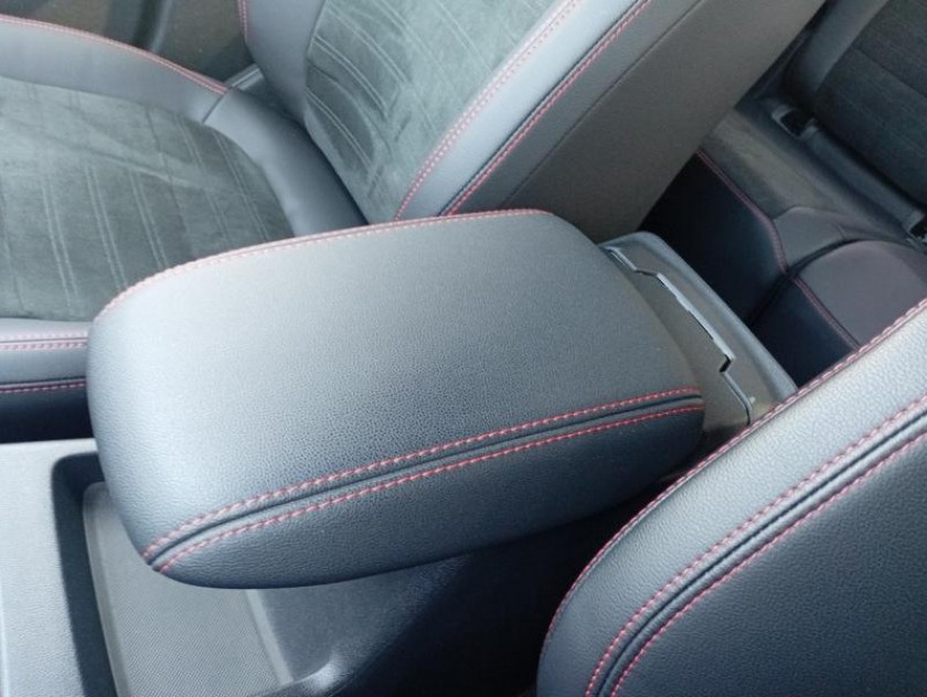 Ford Kuga 2.5 Duratec 190ch Fhev E85 St-line X Bva - Visuel #15