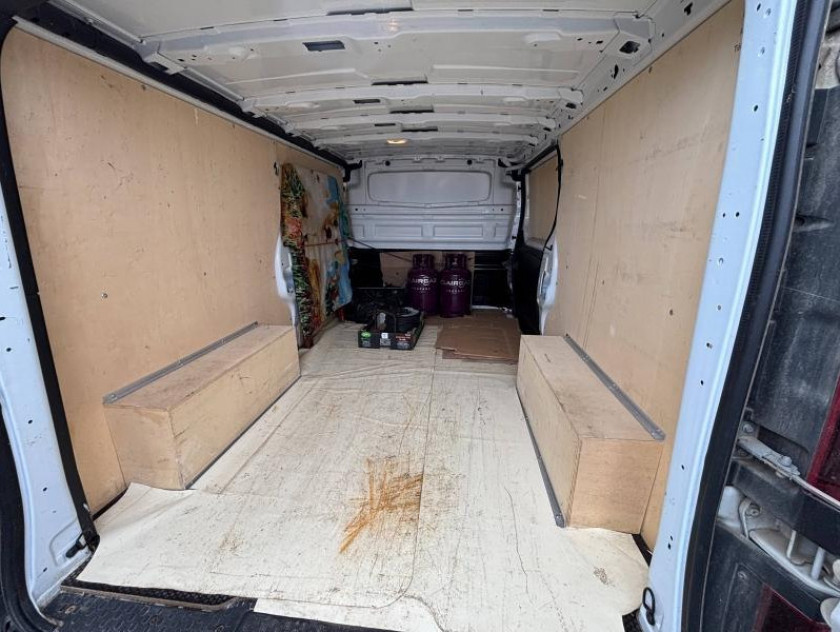 Renault Trafic Fg L2h1 1300 2.0 Dci 120ch Grand Confort E6 - Visuel #6