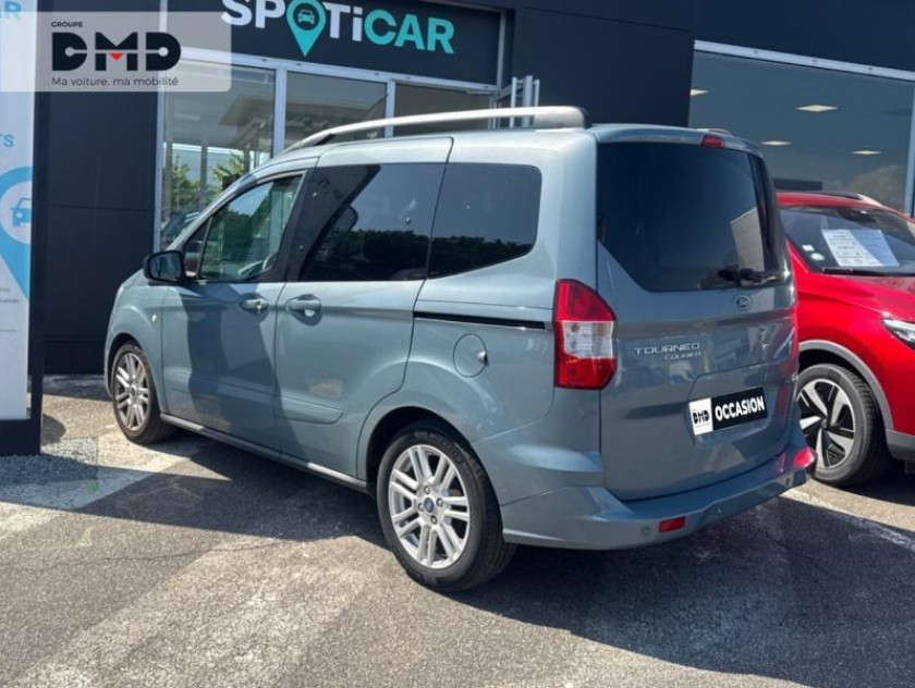 Ford Tourneo Courier 1.5 Tdci 100ch Titanium - Visuel #3
