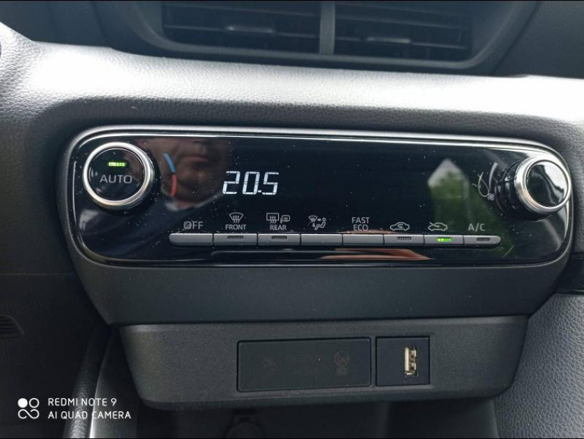 Toyota Yaris 116h Design 5p My22 - Visuel #9