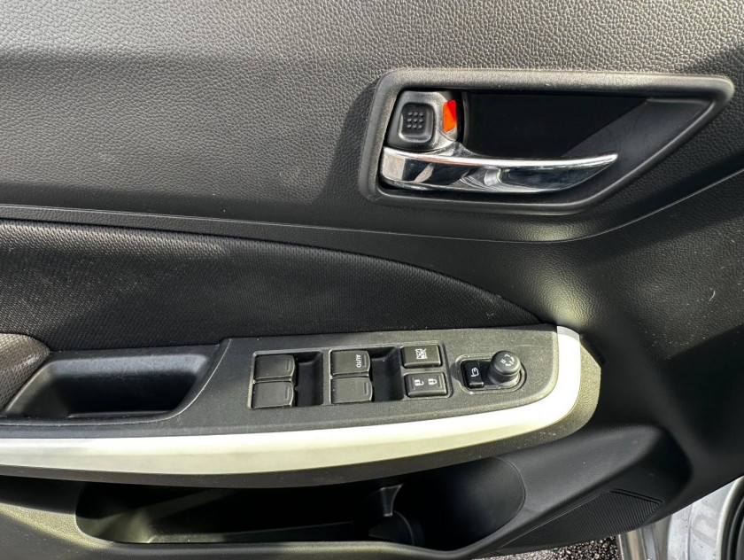 Suzuki Swift 1.2 Dualjet Hybrid 83ch Pack - Visuel #12