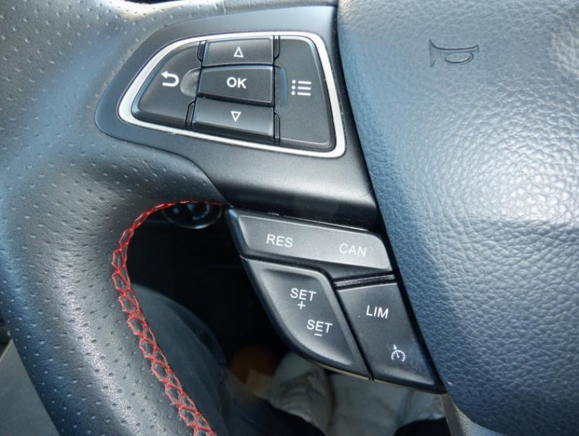 Ford Ecosport 1.0 Ecoboost 125ch St-line Euro6.2 - Visuel #12
