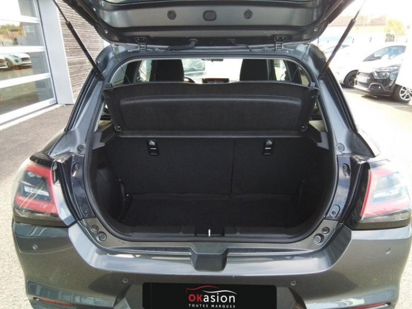 Suzuki Swift 1.2 Hybrid 83ch Privilège Auto - Visuel #12