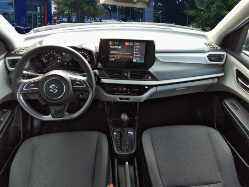 Suzuki Swift 1.2 Hybrid 83ch Privilège Auto - Visuel #6