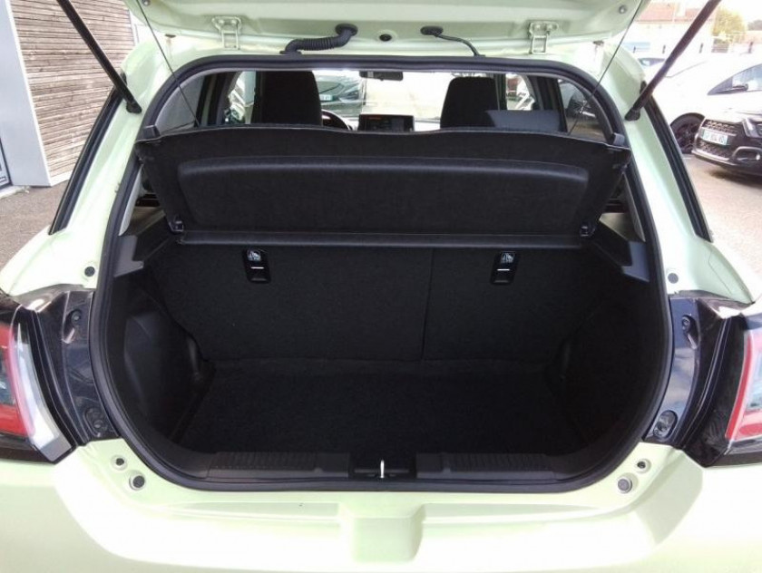 Suzuki Swift 1.2 Hybrid 83ch Privilège - Visuel #10