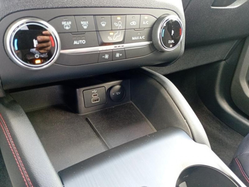 Ford Kuga 2.5 Duratec 190ch Fhev E85 St-line X Bva - Visuel #15