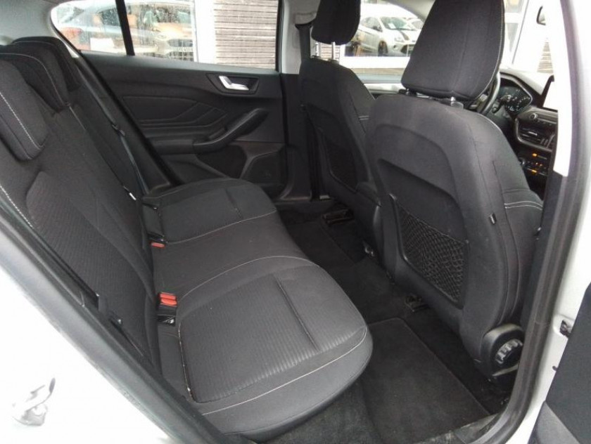 Ford Focus 1.5 Ecoblue 120ch Titanium - Visuel #8