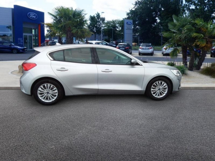 Ford Focus 1.5 Ecoblue 120ch Titanium - Visuel #5