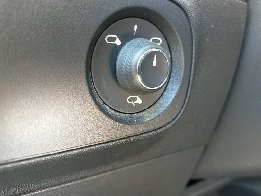Citroen C3 1.5 Bluehdi 100ch S&s Shine E6.d - Visuel #18