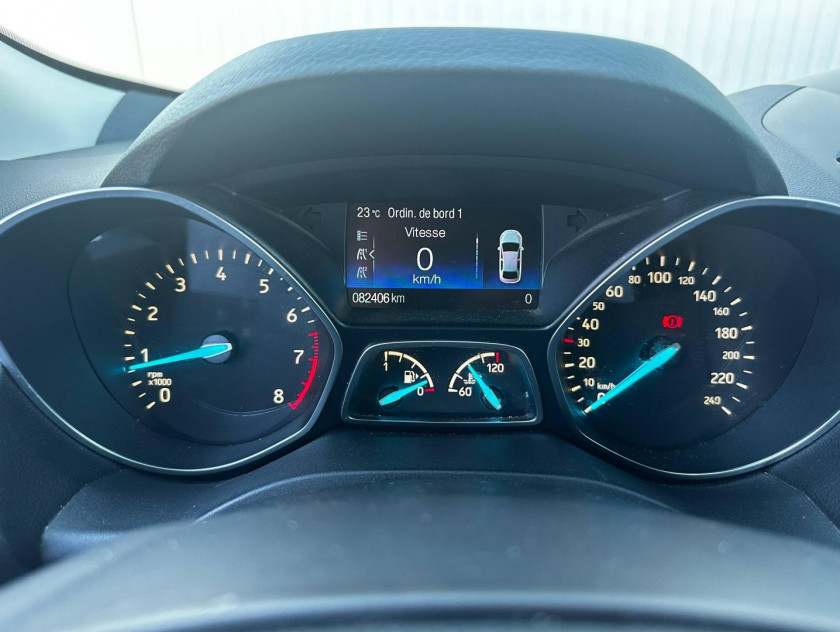 Ford Kuga 1.5 Ecoboost 120ch Stop&start Titanium 4x2 - Visuel #15
