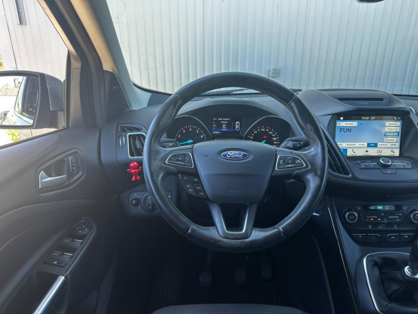 Ford Kuga 1.5 Ecoboost 120ch Stop&start Titanium 4x2 - Visuel #12