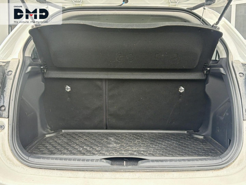 Toyota Yaris 116h Design 5p My22 - Visuel #13