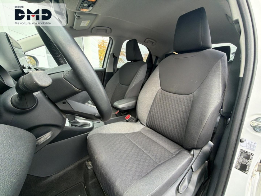 Toyota Yaris 116h Design 5p My22 - Visuel #9
