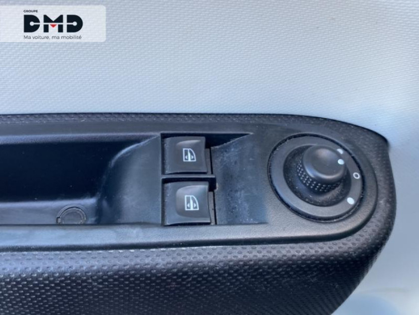 Renault Twingo 0.9 Tce 90ch Energy Limited 2017 - Visuel #16