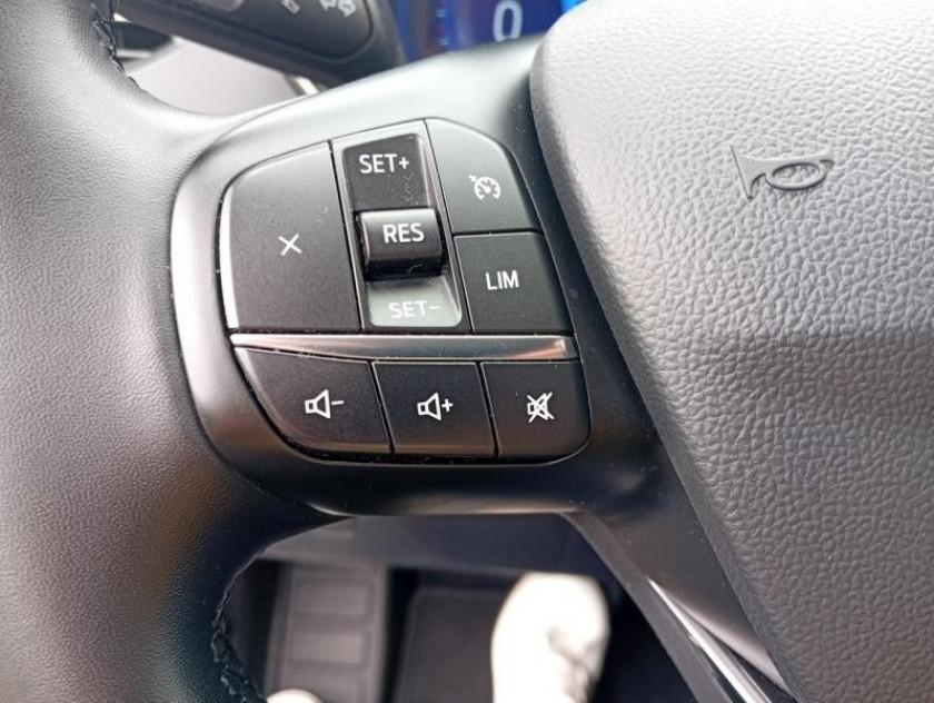 Ford Kuga 2.5 Duratec 190ch Fhev E85 Titanium Bva - Visuel #12