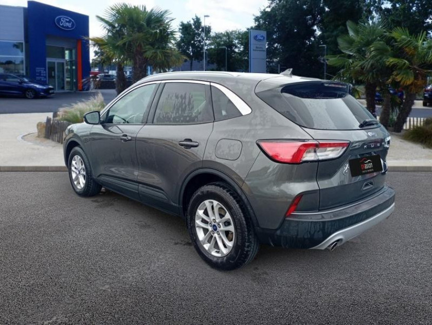 Ford Kuga 2.5 Duratec 190ch Fhev E85 Titanium Bva - Visuel #2