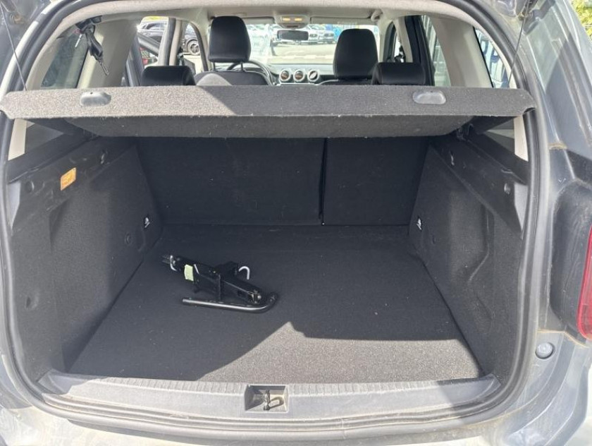 Dacia Duster 1.5 Blue Dci 115ch Prestige 4x2 - Visuel #12