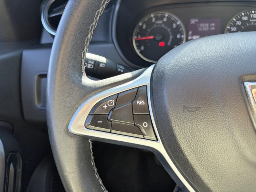 Dacia Duster 1.0 Eco-g 100ch Confort 4x2 - Visuel #17