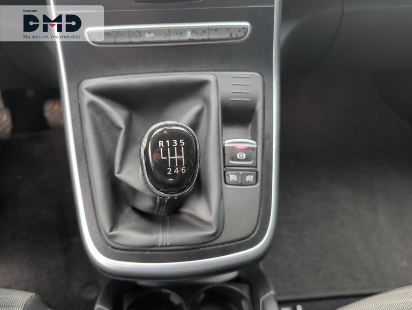Renault Scenic 1.2 Tce 115ch Energy Zen - Visuel #8
