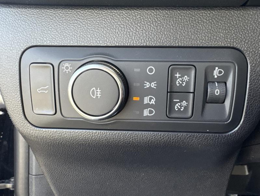Ford Kuga 2.5 Duratec 180ch Hybrid Flexifuel St-line X Powershift - Visuel #17