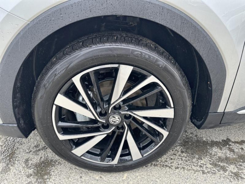 MG Motor Zs 1.5 Hybrid+ 197ch Luxury - Visuel #12