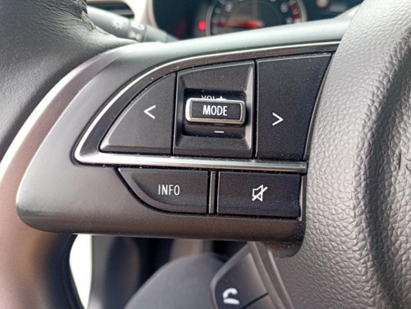 Suzuki Swift 1.2 Hybrid 83ch Privilège Auto - Visuel #11