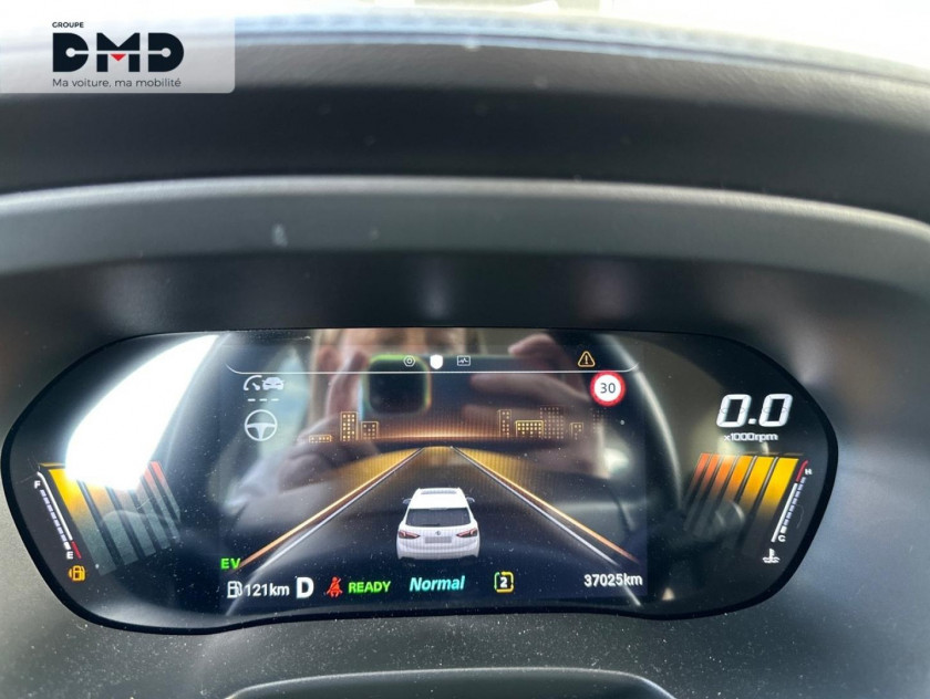 MG Motor Zs 1.5 Hybrid+ 197ch Luxury - Visuel #17