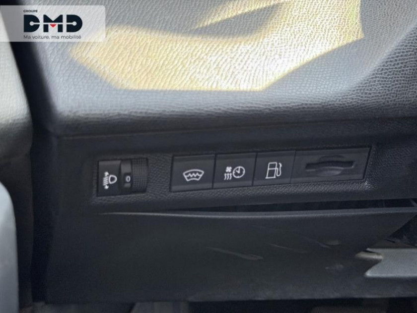 Peugeot 308 Plug-in Hybrid 225ch Gt E-eat8 - Visuel #18
