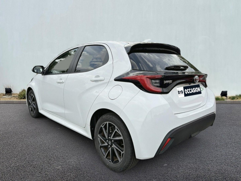 Toyota Yaris 116h Design 5p My22 - Visuel #3